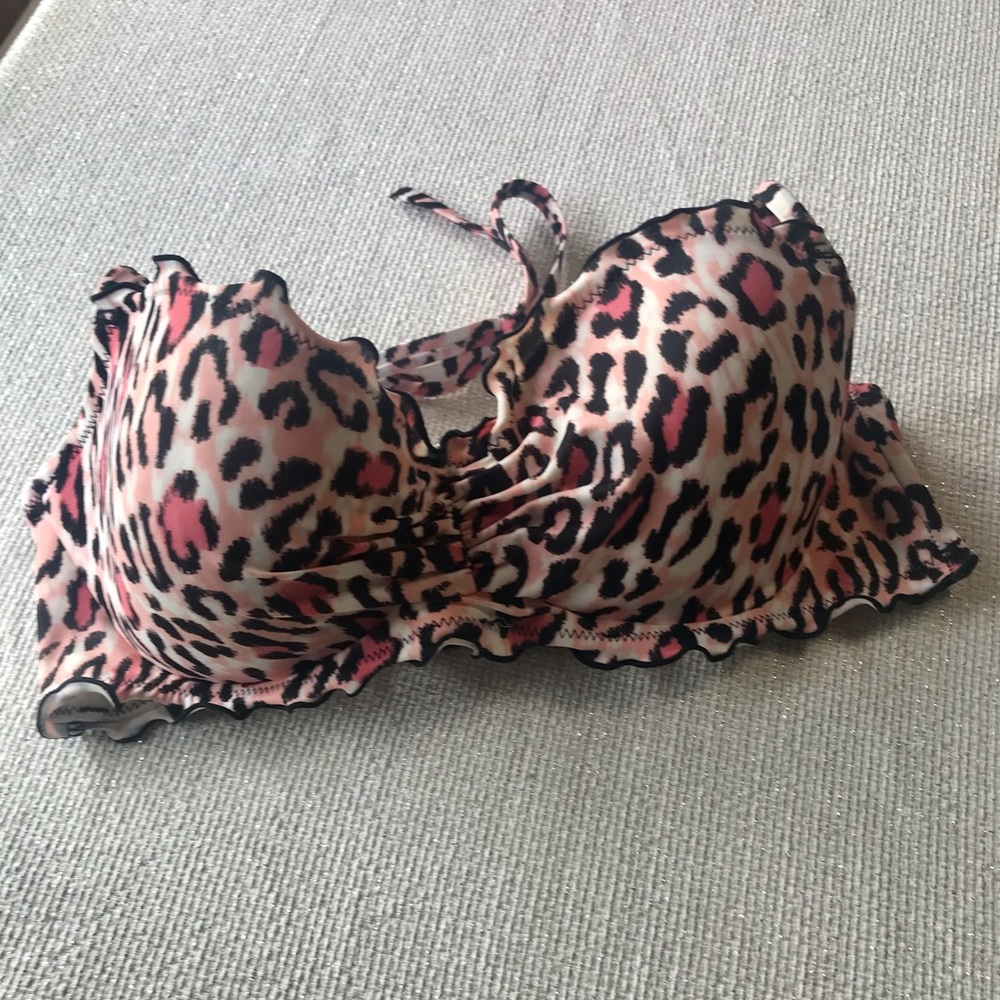 Sexy Supportive Animal Print Bikini Top